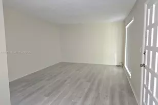 10784 N Kendall Dr, Miami, FL 33176 - Photo 5