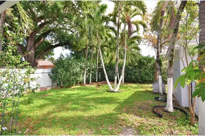 2430 SW 16th St #2430, Miami, FL 33145 - Photo 15