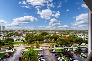 800 Parkview Dr, Hallandale Beach, FL 33009 - Photo 31