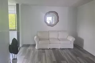 8365 SW 152nd Ave, Miami, FL 33193 - Photo 5