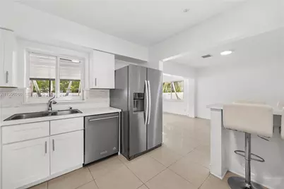 1435 Johnson St, Hollywood, FL 33020 - Photo 7