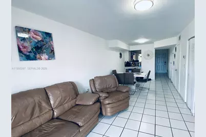 3021 W 76th St #C-203, Hialeah, FL 33018 - Photo 9