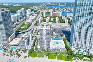 16711 Collins Ave, Sunny Isles Beach, FL 33160 - Photo 11