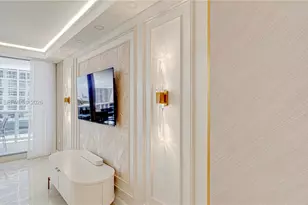 16711 Collins Ave, Sunny Isles Beach, FL 33160 - Photo 43