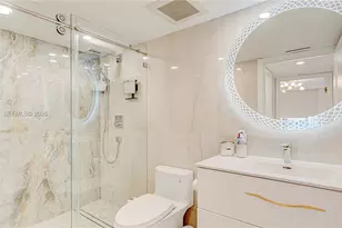 16711 Collins Ave, Sunny Isles Beach, FL 33160 - Photo 65