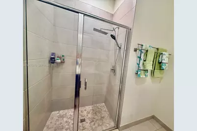 8005 NW 104th Ave Apt#3, Doral, FL 33178 - Photo 11