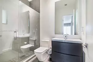 7210 S Prestwick Pl, Miami Lakes, FL 33014 - Photo 29