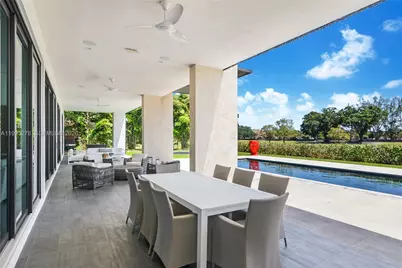 7210 S Prestwick Pl #1, Miami Lakes, FL 33014 - Photo 33