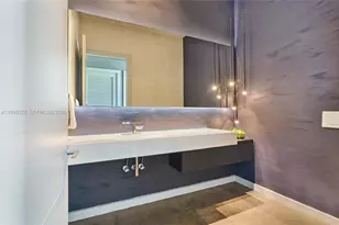 7210 S Prestwick Pl, Miami Lakes, FL 33014 - Photo 15