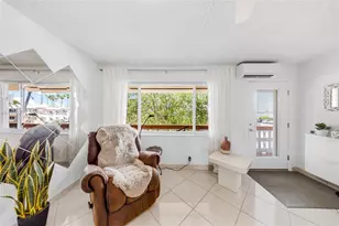 1015 SW 11th Ave, Hallandale Beach, FL 33009 - Photo 3