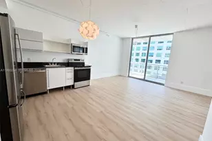 690 SW 1st Ct, Miami, FL 33130 - Photo 5