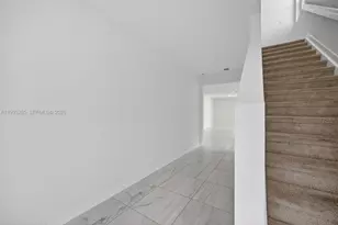 619 NE 5th St, Florida City, FL 33034 - Photo 5