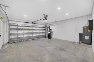 619 NE 5th St, Florida City, FL 33034 - Photo 23