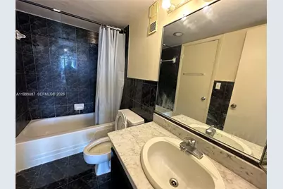 1200 NE Miami Gardens Dr #505W, Miami, FL 33179 - Photo 13