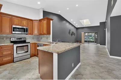 6141 SE Sunny Pointe Cir, Delray Beach, FL 33484 - Photo 15