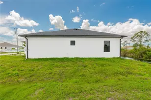 2834 NW 17th Pl, Cape Coral, FL 33993 - Photo 35