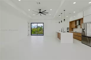 2834 NW 17th Pl, Cape Coral, FL 33993 - Photo 7