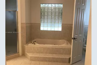 8750 SW 164th St, Palmetto Bay, FL 33157 - Photo 17