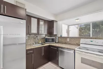 250 180th Dr #158, Sunny Isles Beach, FL 33160 - Photo 17