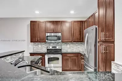 4749 N Grand Cypress Cir N, Coconut Creek, FL 33073 - Photo 11