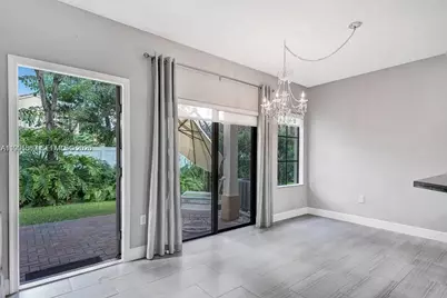 4749 N Grand Cypress Cir N, Coconut Creek, FL 33073 - Photo 23