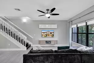 4749 N Grand Cypress Cir N, Coconut Creek, FL 33073 - Photo 17