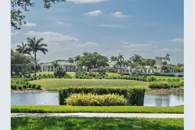 1396 Victoria Isle Dr, Weston, FL 33327 - Photo 67