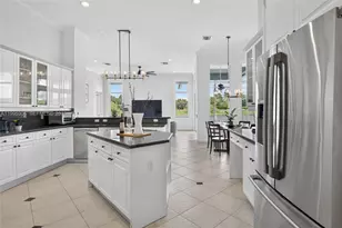 1396 Victoria Isle Dr, Weston, FL 33327 - Photo 47