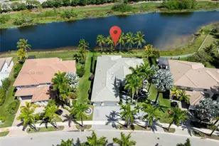 1396 Victoria Isle Dr, Weston, FL 33327 - Photo 7