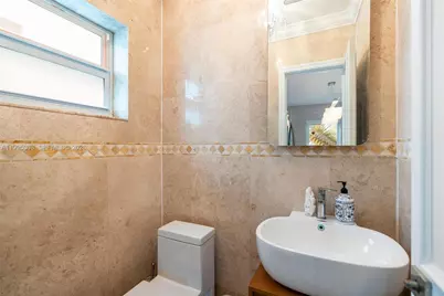 1055 Stillwater Dr, Miami Beach, FL 33141 - Photo 29