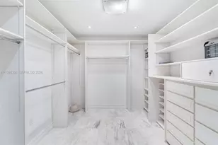 1055 Stillwater Dr, Miami Beach, FL 33141 - Photo 19