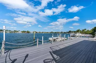 1055 Stillwater Dr, Miami Beach, FL 33141 - Photo 3