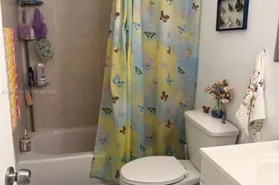 10669 SW 113th Pl, Miami, FL 33176 - Photo 13