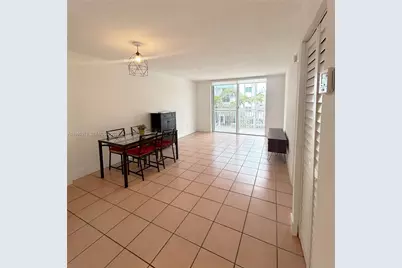 1665 Bay Rd #322, Miami Beach, FL 33139 - Photo 9