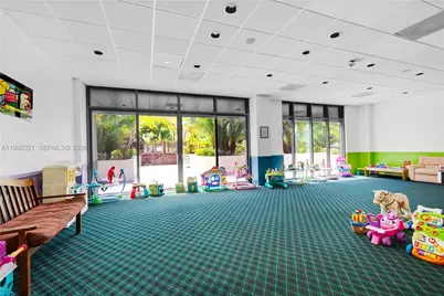 1450 Brickell Bay Dr #1814, Miami, FL 33131 - Photo 23