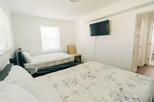 920 NW 84th St, Miami, FL 33150 - Photo 15