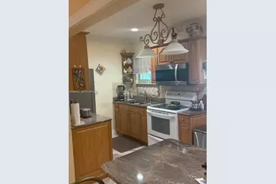 16300 NW 21st Ave, Miami Gardens, FL 33054 - Photo 9