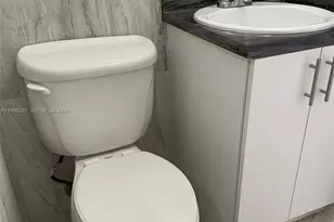 6011 W 24th Ave, Hialeah, FL 33016 - Photo 9