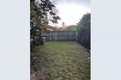 6201 Portsmouth Ln, Davie, FL 33331 - Photo 13