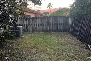 6201 Portsmouth Ln, Davie, FL 33331 - Photo 13