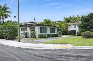 1630 S Bayshore Dr, Miami, FL 33133 - Photo 3
