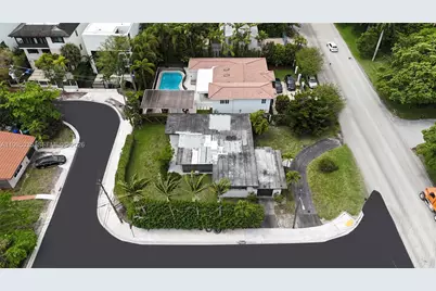 1630 S Bayshore Dr, Miami, FL 33133 - Photo 5