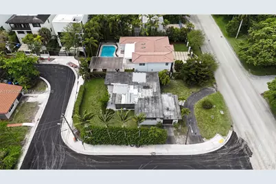 1630 S Bayshore Dr, Miami, FL 33133 - Photo 5