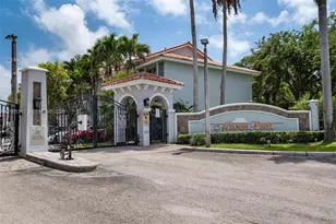 11667 NE 18th Dr, North Miami, FL 33181 - Photo 13