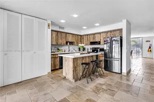 1424 NW 113th Way, Pembroke Pines, FL 33026 - Photo 15