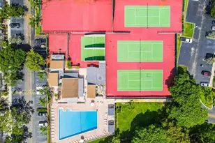 1424 NW 113th Way, Pembroke Pines, FL 33026 - Photo 35