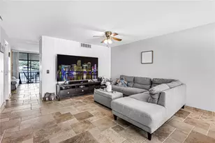 1424 NW 113th Way, Pembroke Pines, FL 33026 - Photo 5