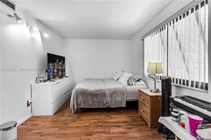 1424 NW 113th Way, Pembroke Pines, FL 33026 - Photo 17