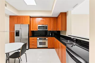 3340 NE 190th St #1004, Aventura, FL 33180 - Photo 7