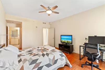 3340 NE 190th St #1004, Aventura, FL 33180 - Photo 11